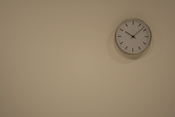 Arne JacobsenさんのCityhall Clock