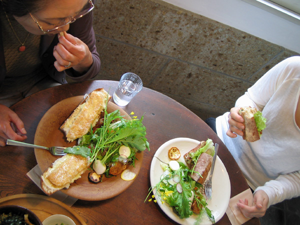 さぁ、みなさんご一緒に