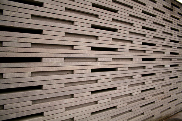 隈研吾さんの「石の美術館」