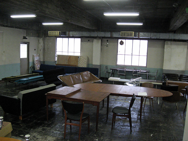 Connect. auction Private Sale