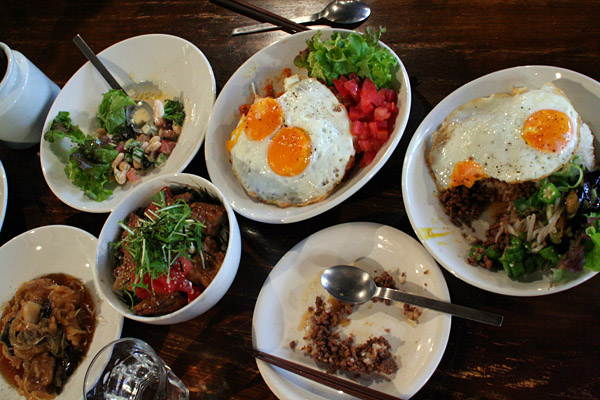 みんなで食べるということ