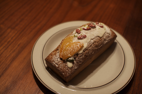 ピスタチオのパウンドケーキ