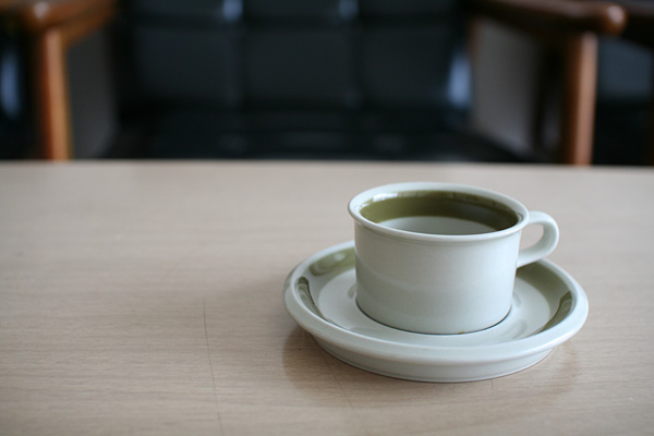 Ulla Procopeさんのarabia “Oliivi”