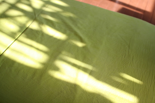 布団がふっとんだ