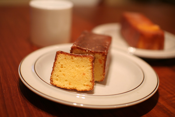ホワイトチョコとオレンジのケーキ