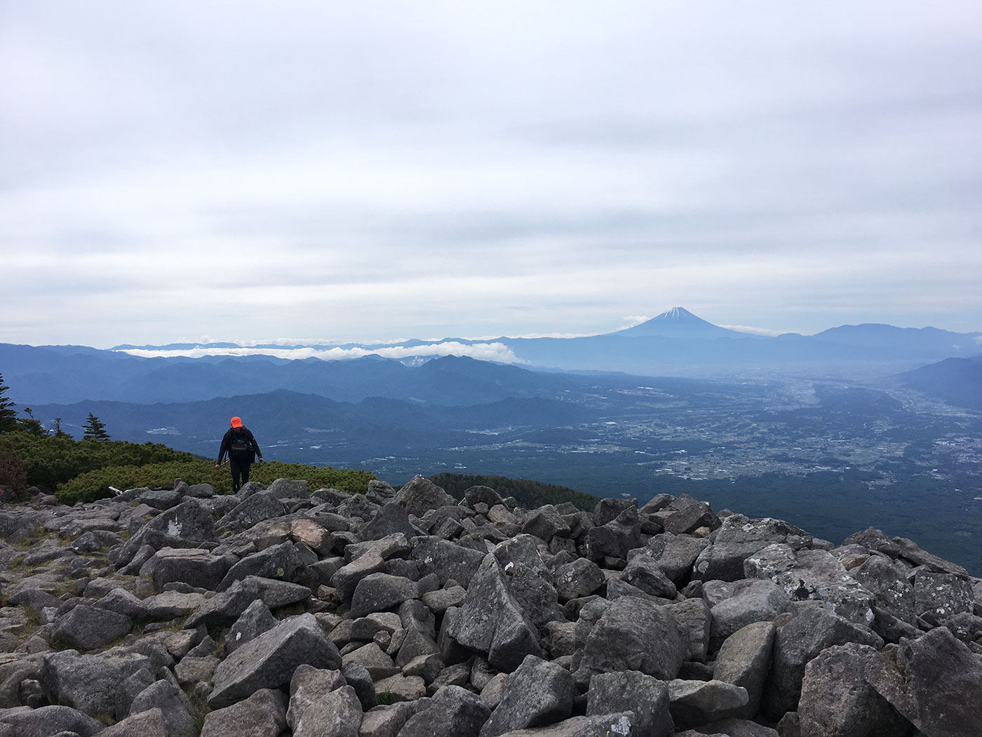 編笠山〜権現岳（観音平から日帰り周回）