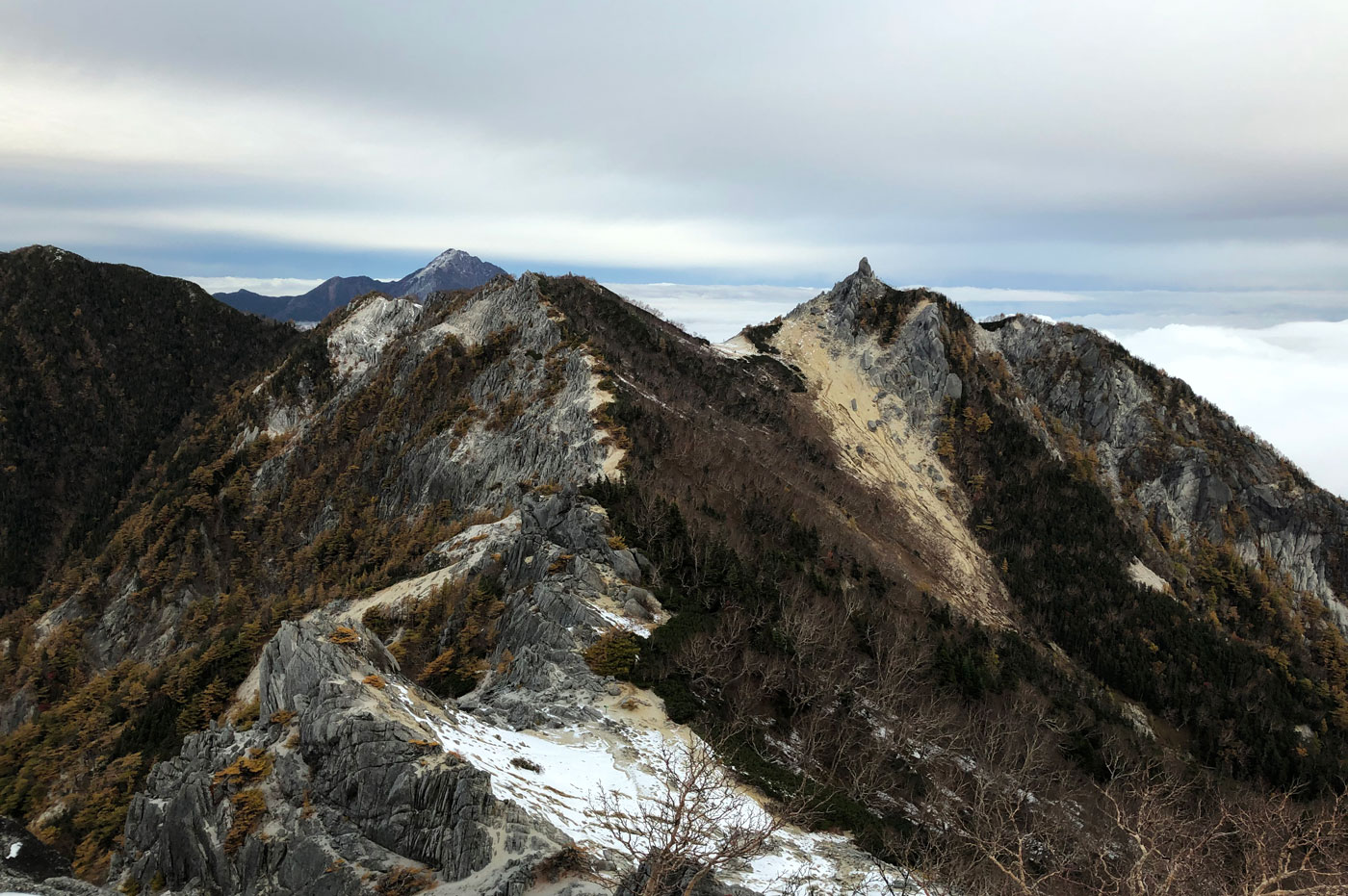 地蔵岳　オベリスク