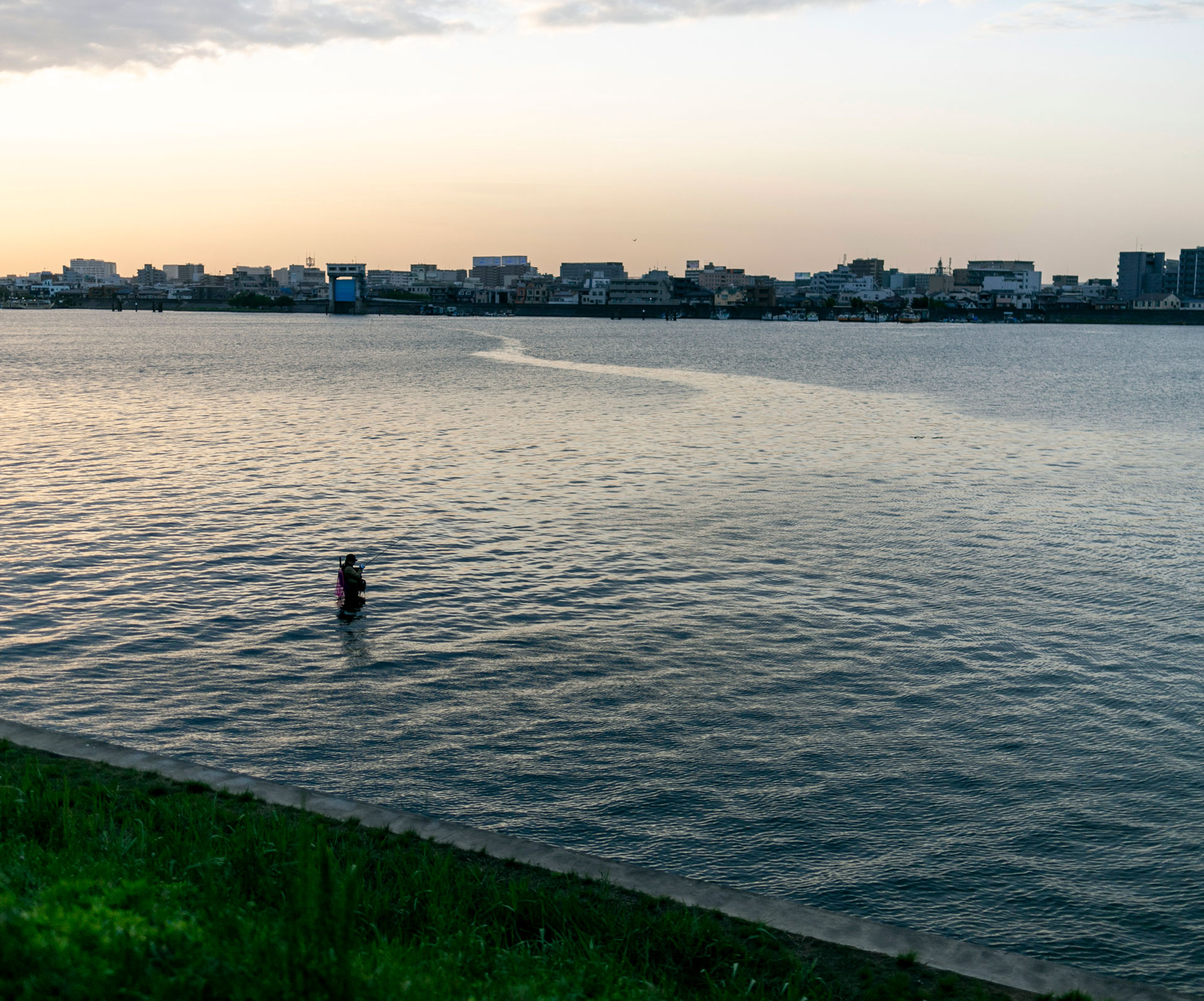 川崎 東急REIホテル前