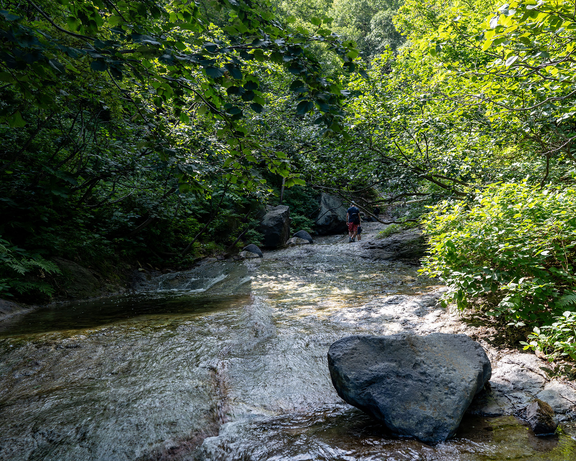 カムイワッカ湯の滝