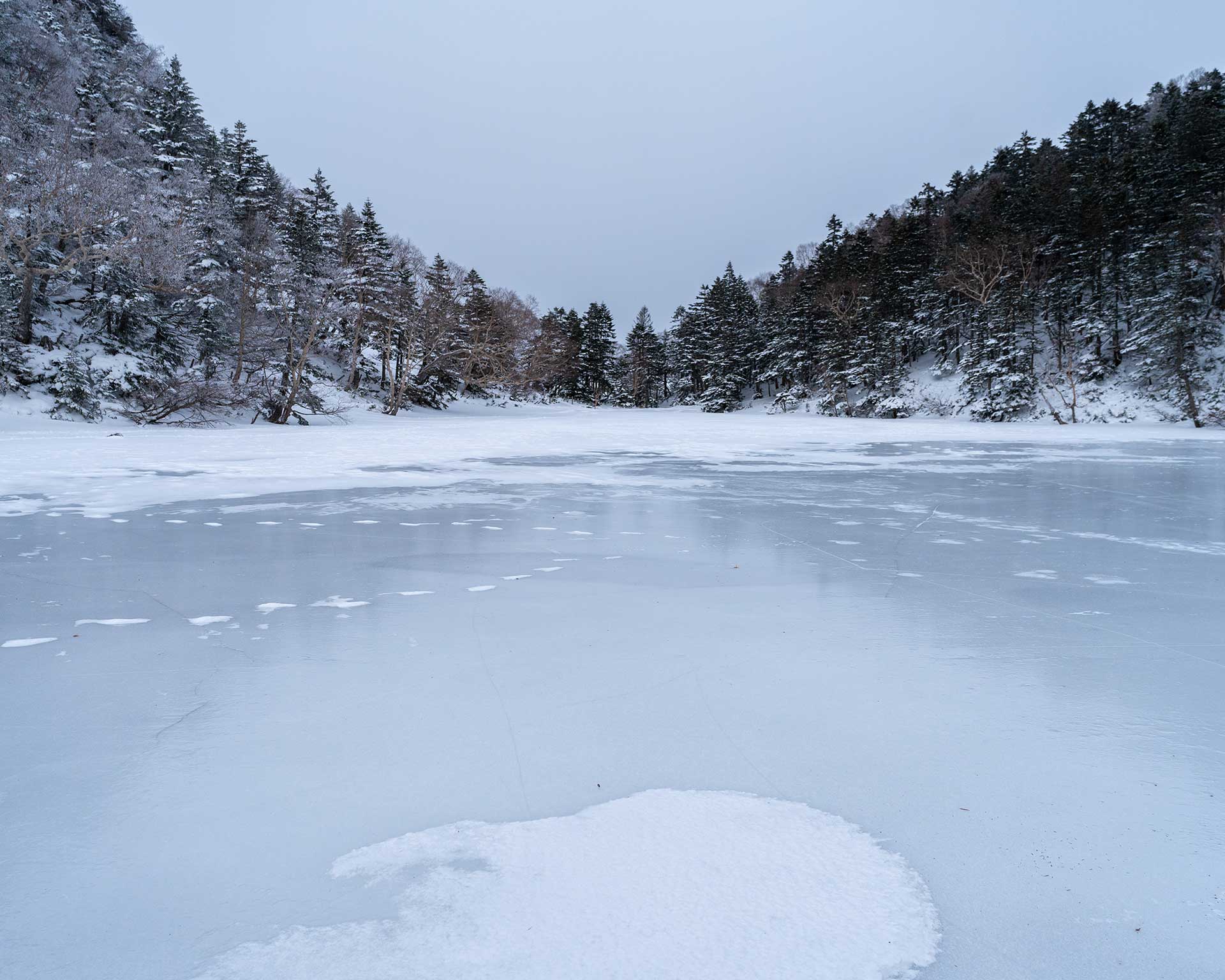 日光白根山　弥陀ヶ池