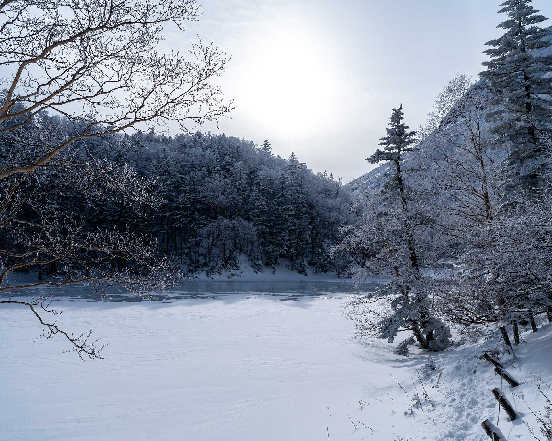 日光白根山　弥陀ヶ池