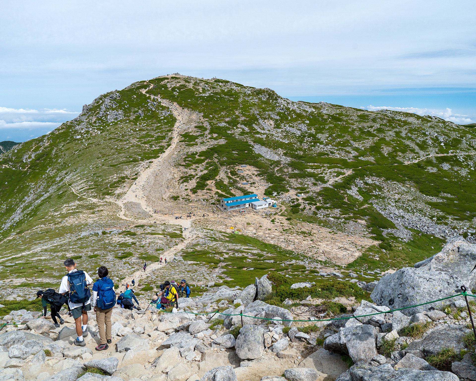 木曽駒ヶ岳　頂上山荘