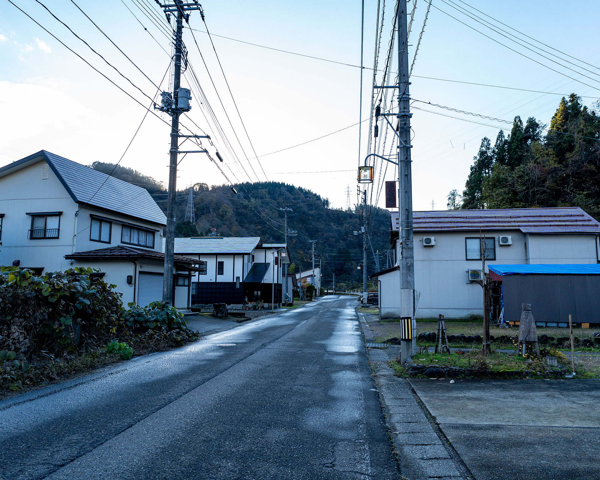 東頸城郡浦川原村虫川