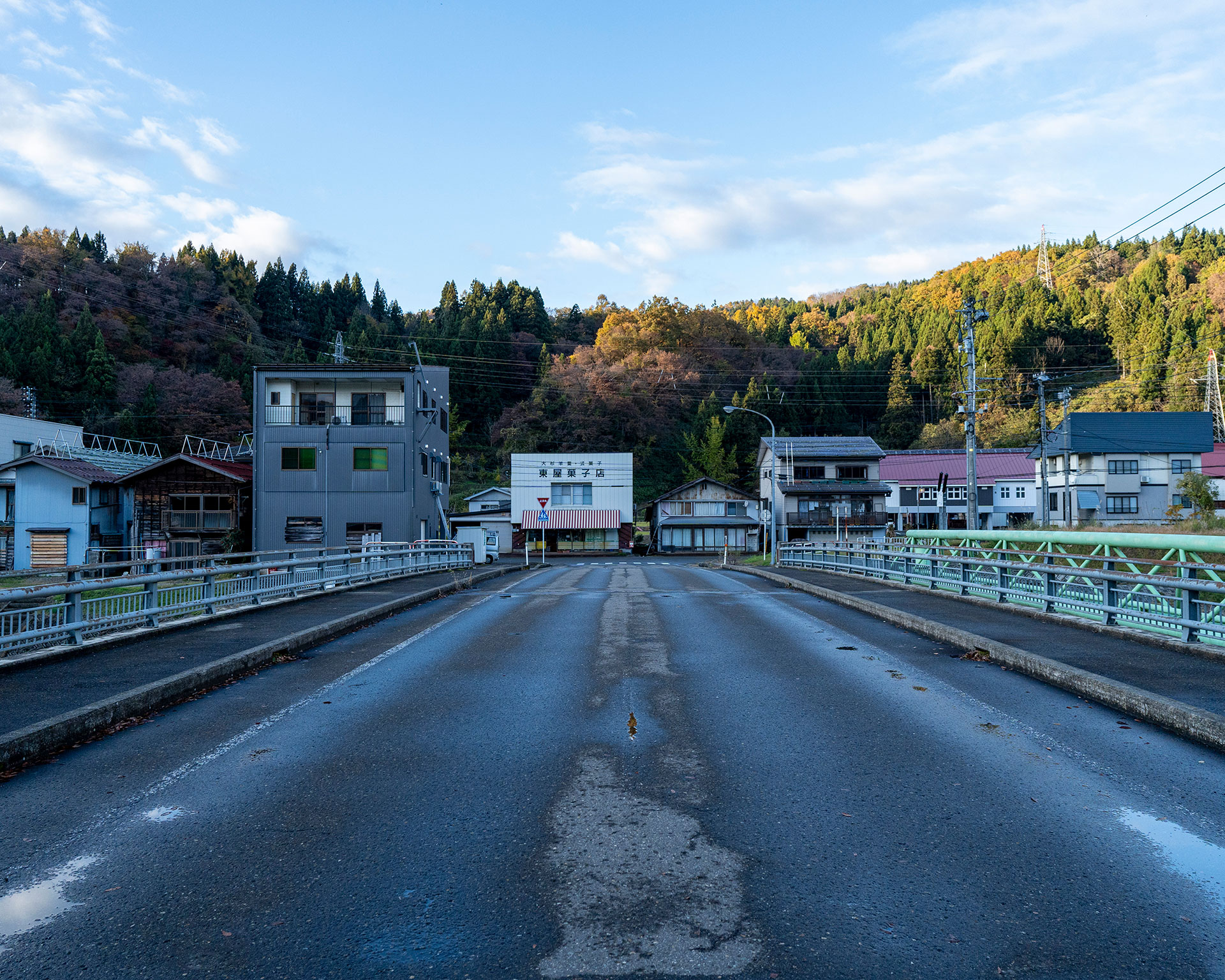 東頸城郡浦川原村虫川